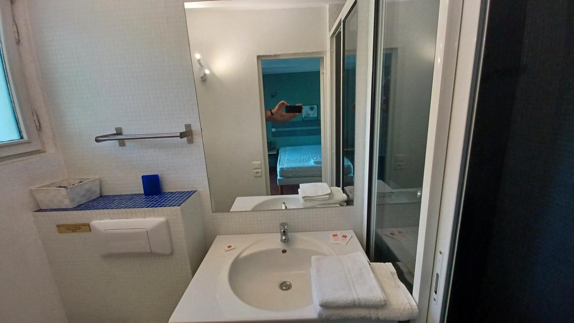 Hotel Bel Valen Le Val Екстер'єр фото