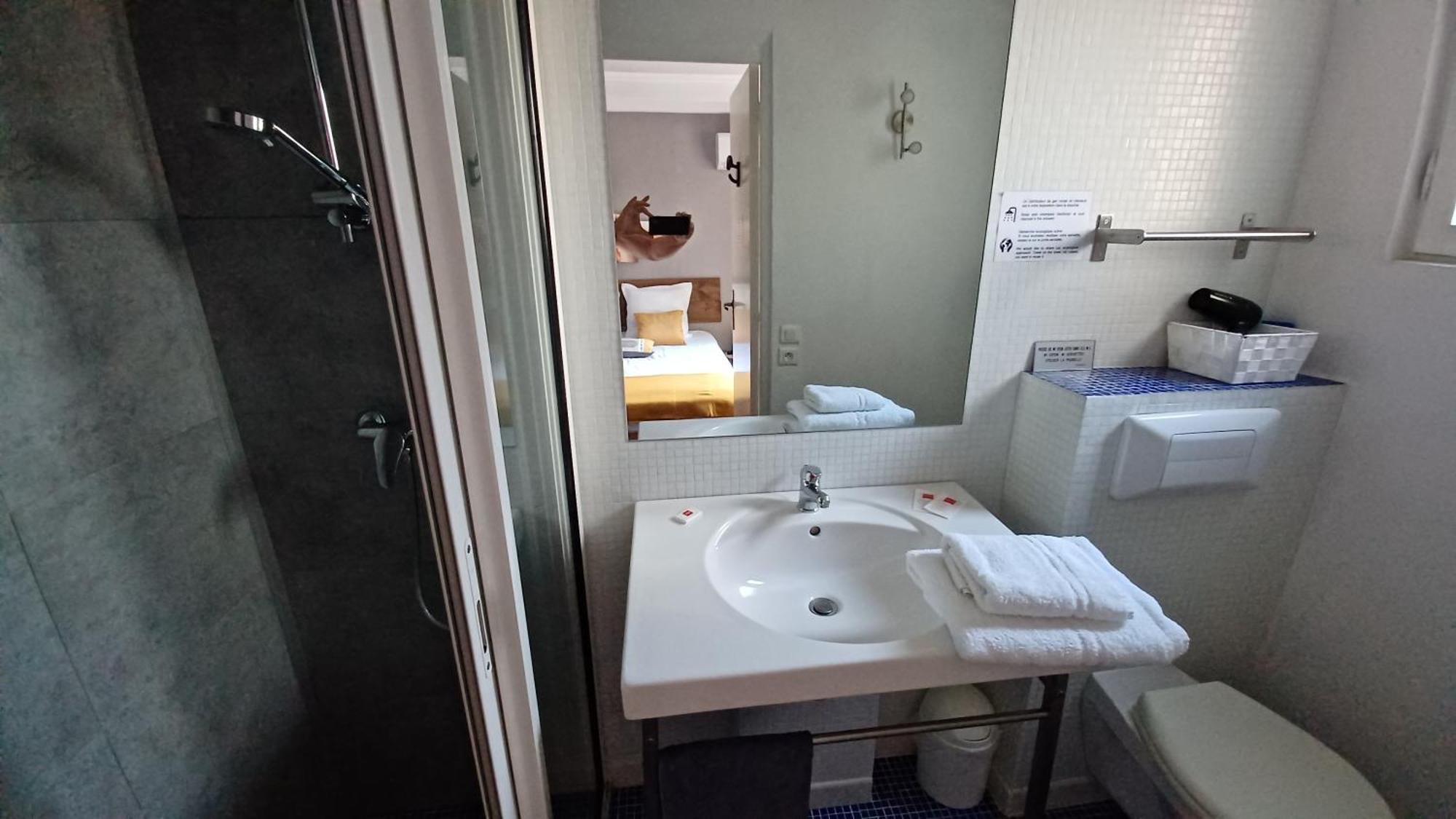 Hotel Bel Valen Le Val Екстер'єр фото